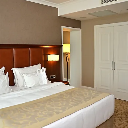 Hotel Rotta 5*